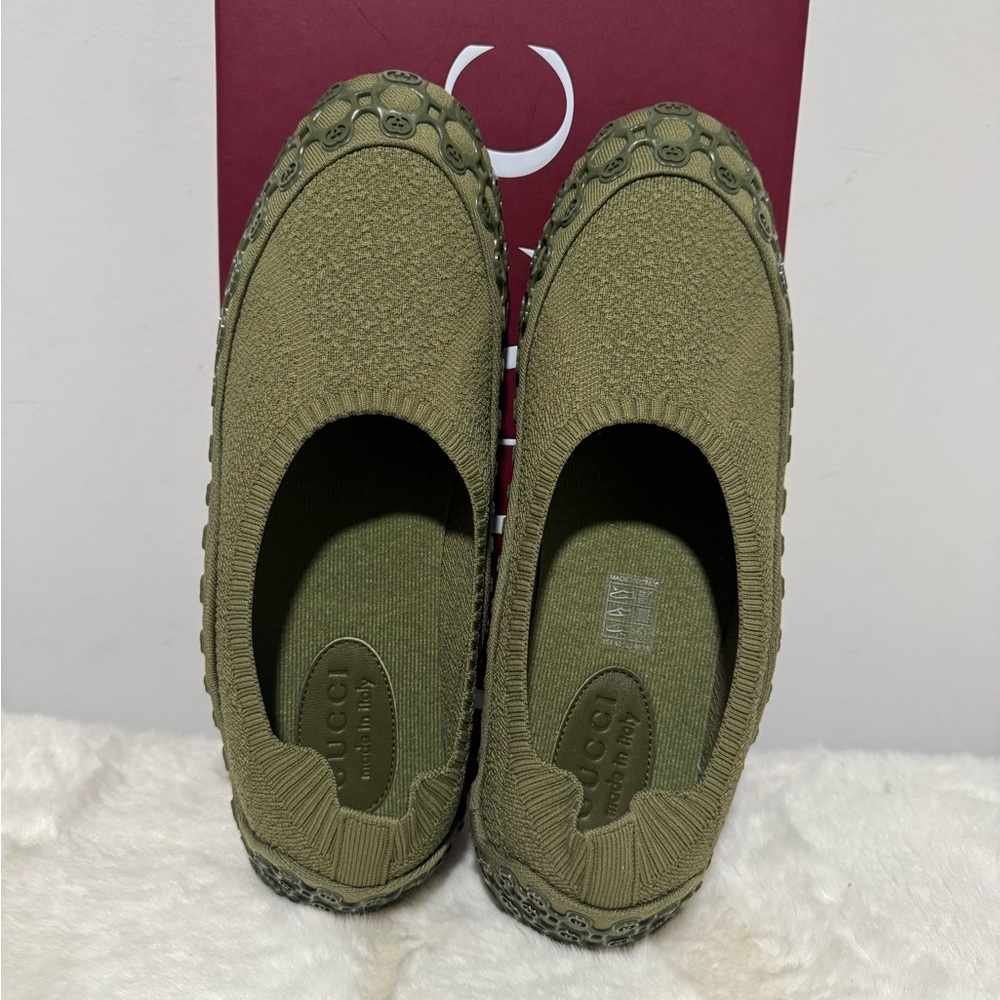 Gucci Unisex Olive Green Slip-On Knit Shoes - Picture 4 of 6